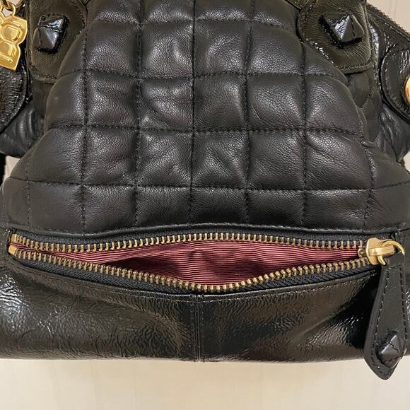 BCBGMAZARIA Quilted Shoulder Bag | Black Leather Patent Trim, Gold Chain Y2K - Picture 8 of 11